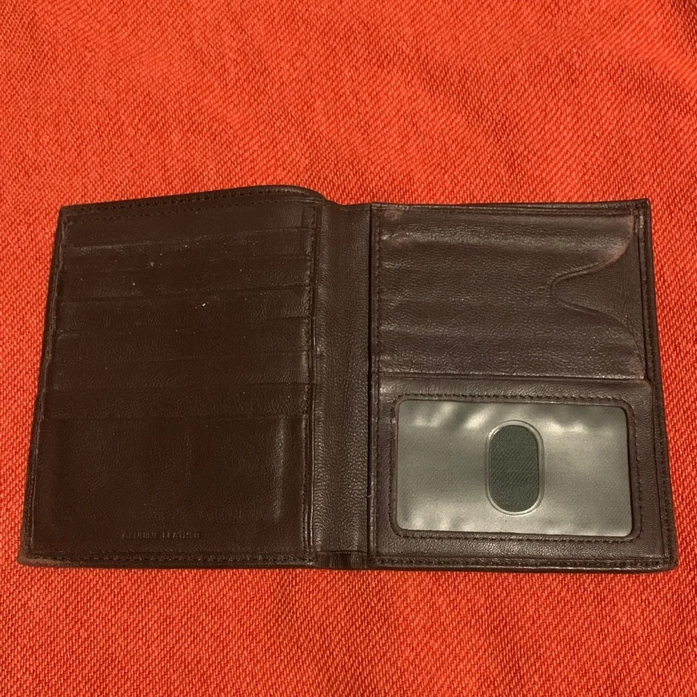 Sophisticated Dark Brown Soft Leather Vertical Wallet